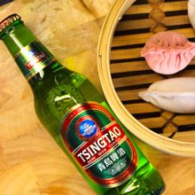 Tsing Tao Bier<br />(青岛啤酒)